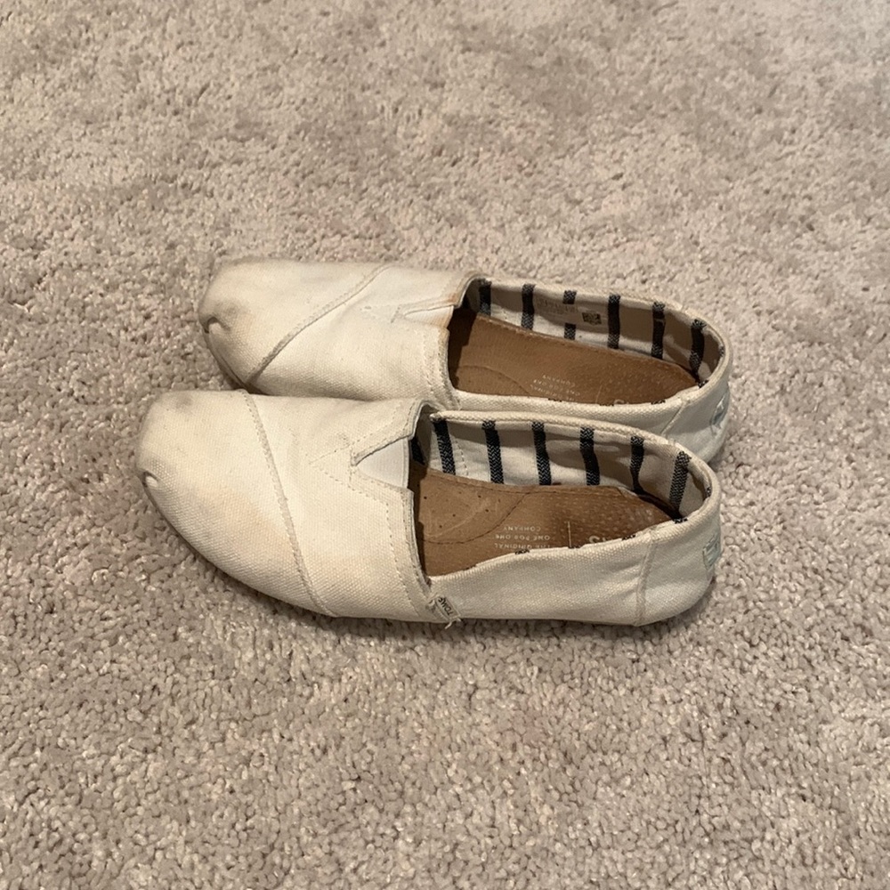 White toms